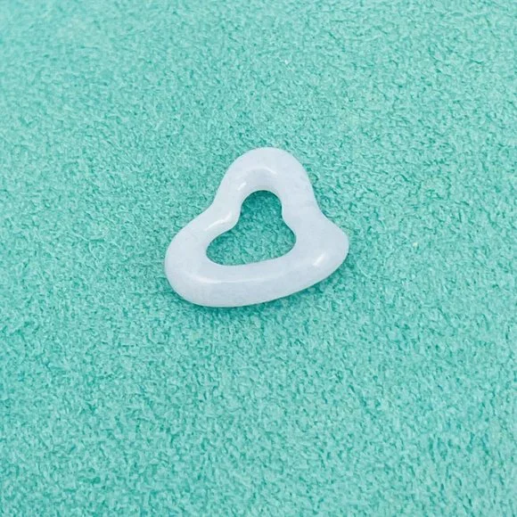 Tiffany Blue Purple Lace Agate Open Heart Carved Stone Pendant Elsa Peretti
